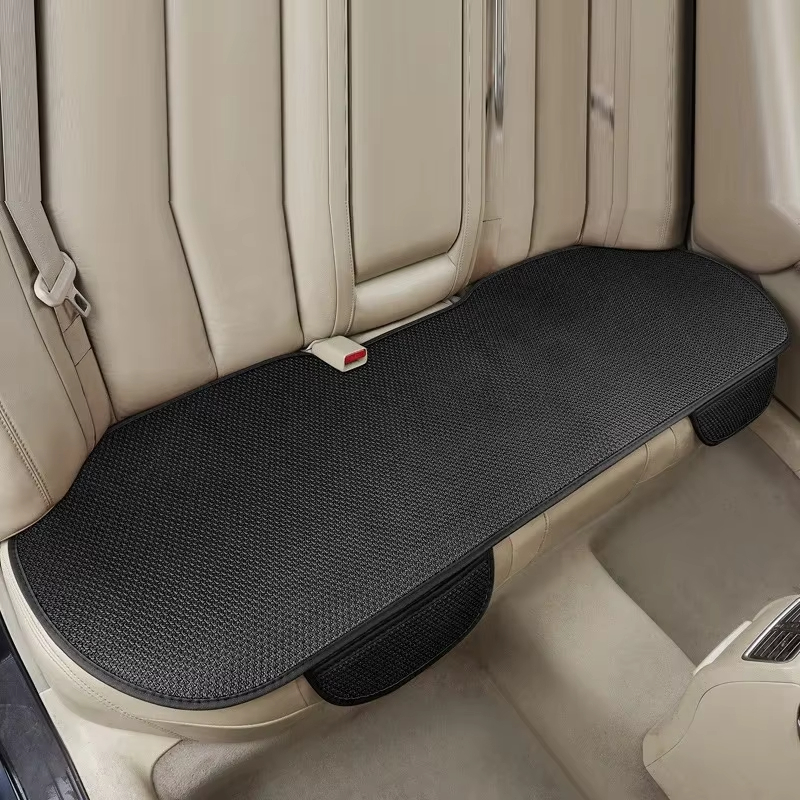 夏用カーシートクッションカバー 通気性のあるアイスシルク製  - Car Accessories For Women のレビューと価格