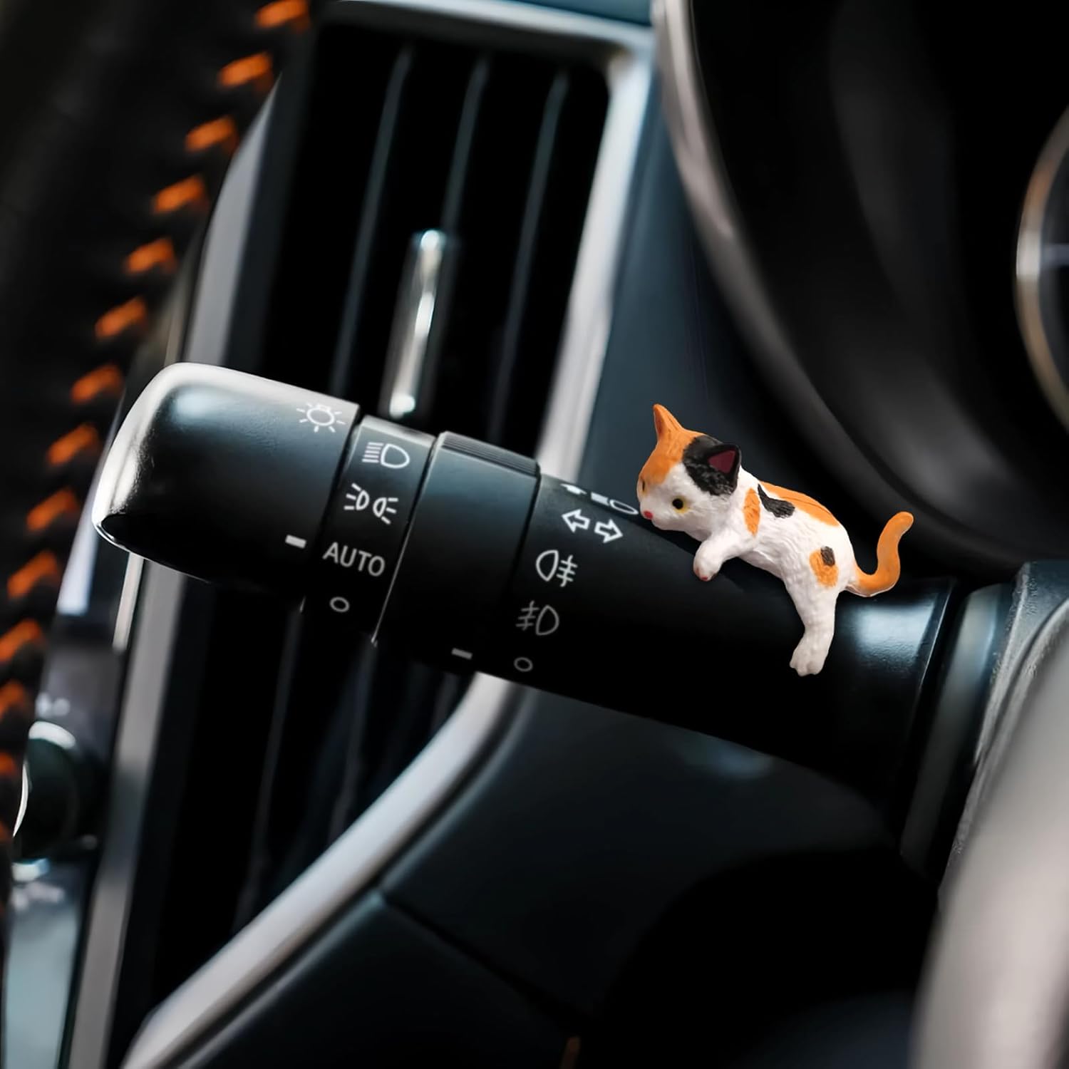 猫の車内装飾品5点セット、キュートなダッシュボードデコレーシ - Car Accessories Mirror Hanging のレビューと価格